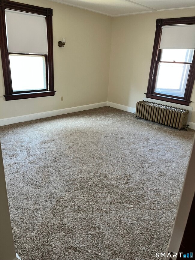 Building Photo - 17 Park Pl