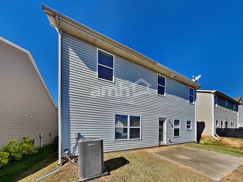 Building Photo - 612 Latimer Way