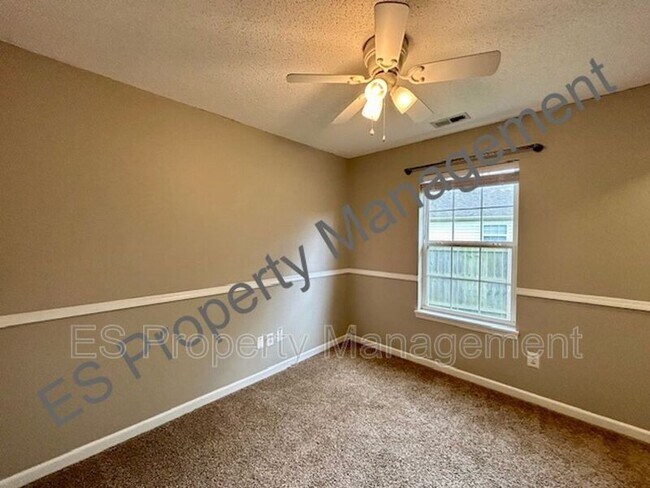 Building Photo - 5639 Dollar Run Ln