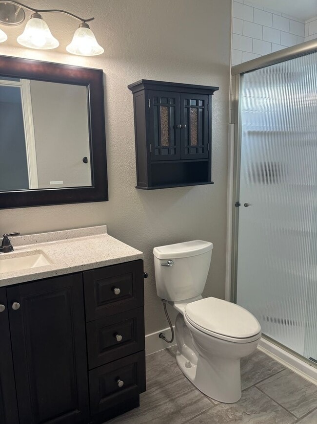 Building Photo - Renovated two bedroom two bath townhome, Windsor!!