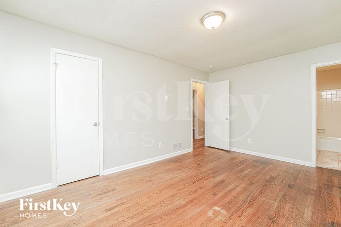 Building Photo - 4144 Rockbridge Heights Dr