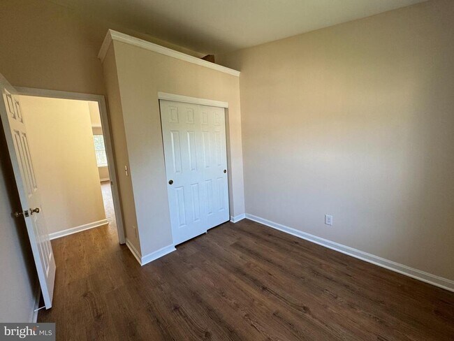 Building Photo - 12302 Sleepy Lake Ct