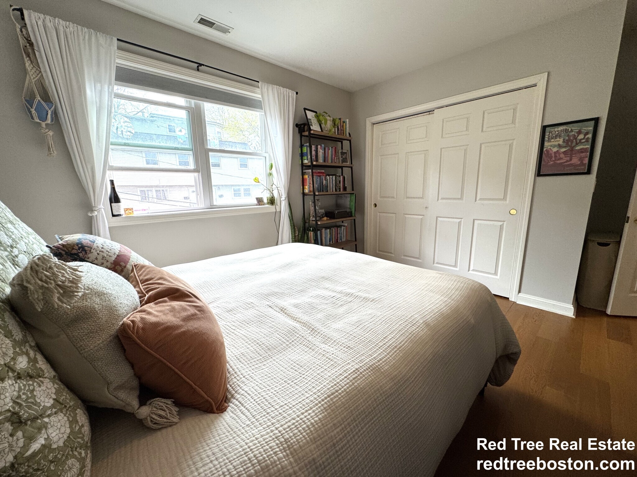 Building Photo - 4 N Crescent Circuit