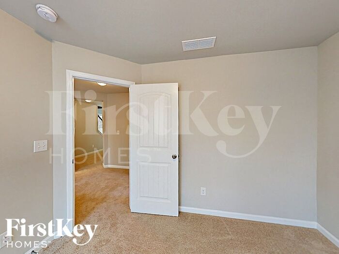 Building Photo - 3172 Baylor Cir