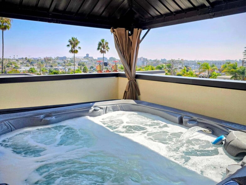 Building Photo - 4505 Park Blvd