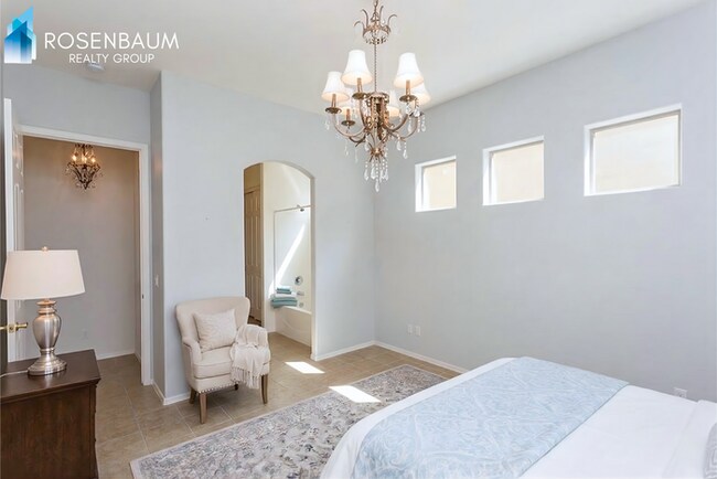 Building Photo - 6813 E Falon Ct