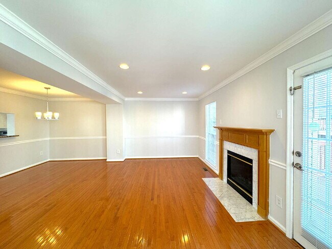 Building Photo - Inviting Suburban Retreat with Spacious Layout and Timeless Hardwood Flooring