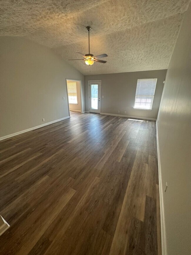 Building Photo - 2506 Gold Valley Dr