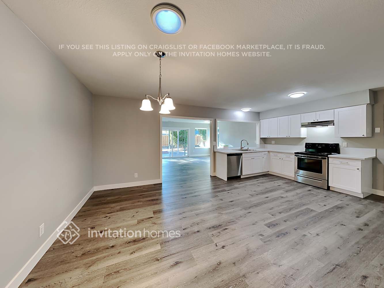 Building Photo - 8330 Old Ranch Rd