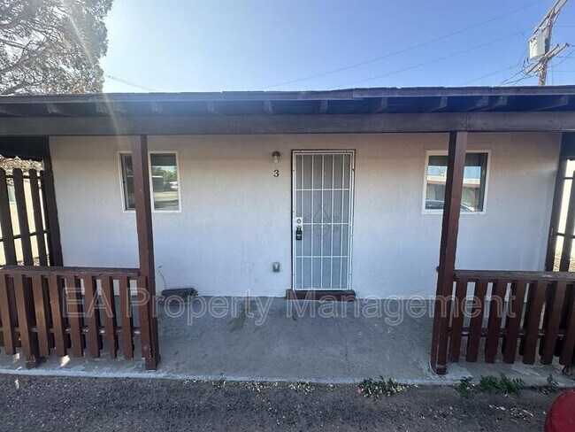 Primary Photo - 117 40th St NW