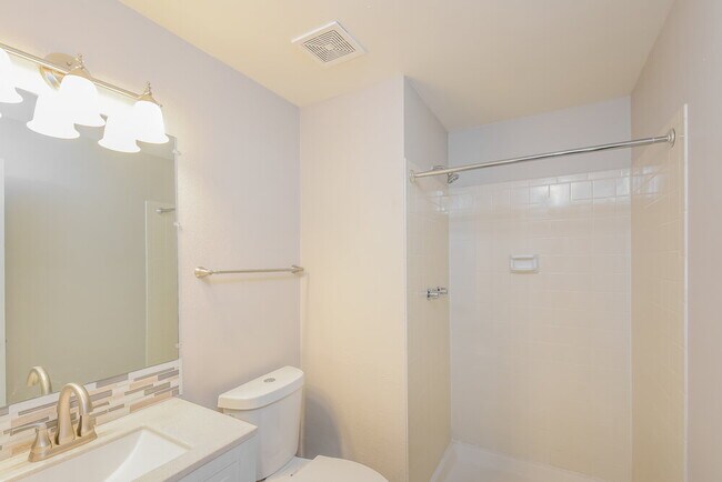 Building Photo - 4089 E 118th Ave