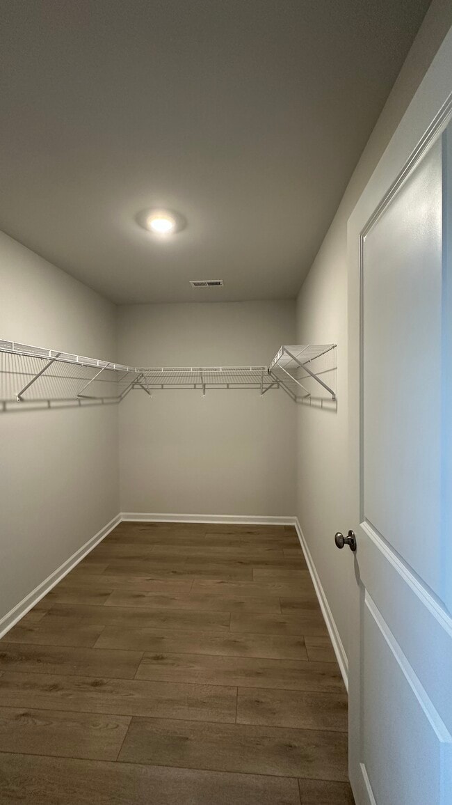 Building Photo - 730 Winged Seed Rd