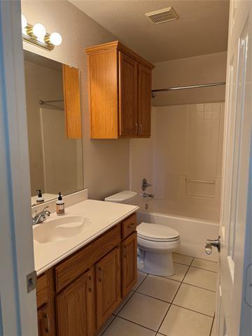 Building Photo - 4611 Harvest Ln