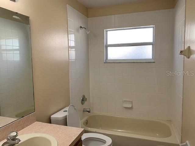 Building Photo - 429 Majesty Dr