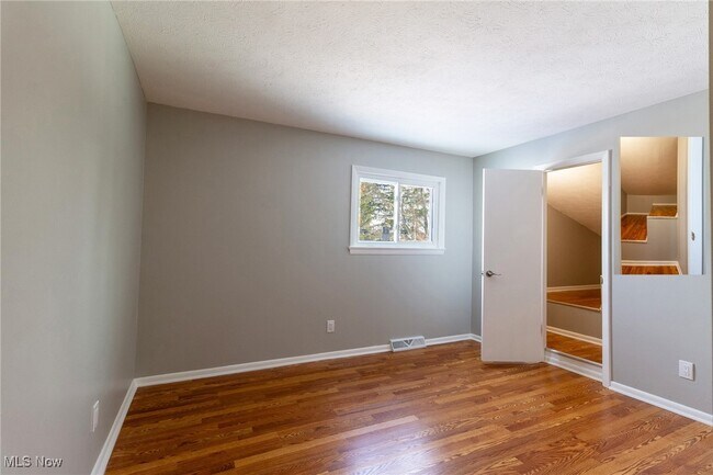 Building Photo - 24434 Emmons Rd