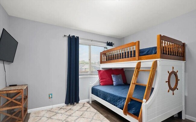 Primary Photo - Completely remodeled condo in North Ocean ...