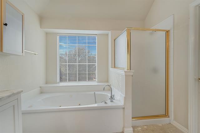 Building Photo - 7905 Pirates Cove Dr