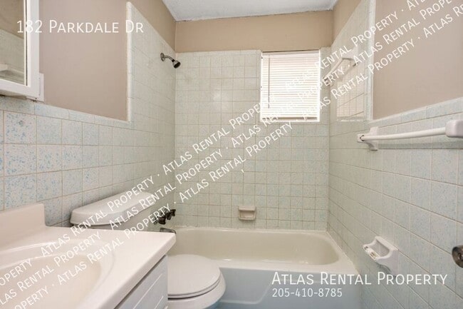 Building Photo - 182 Parkdale Dr