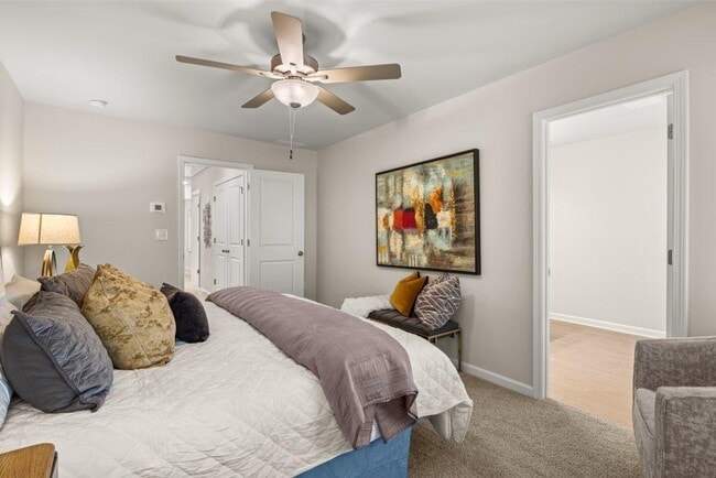Building Photo - 4285 Notting Hill Dr SW