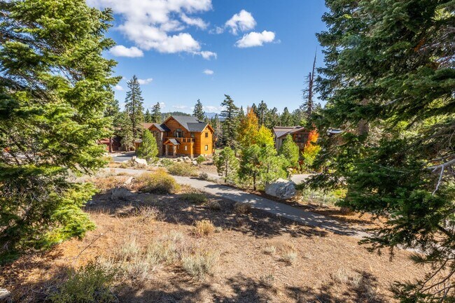 Building Photo - 283 Monterey Pine Rd