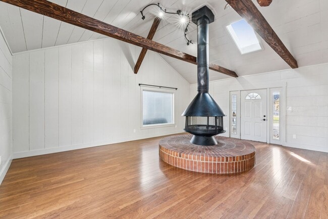 Building Photo - 4306 Plum St