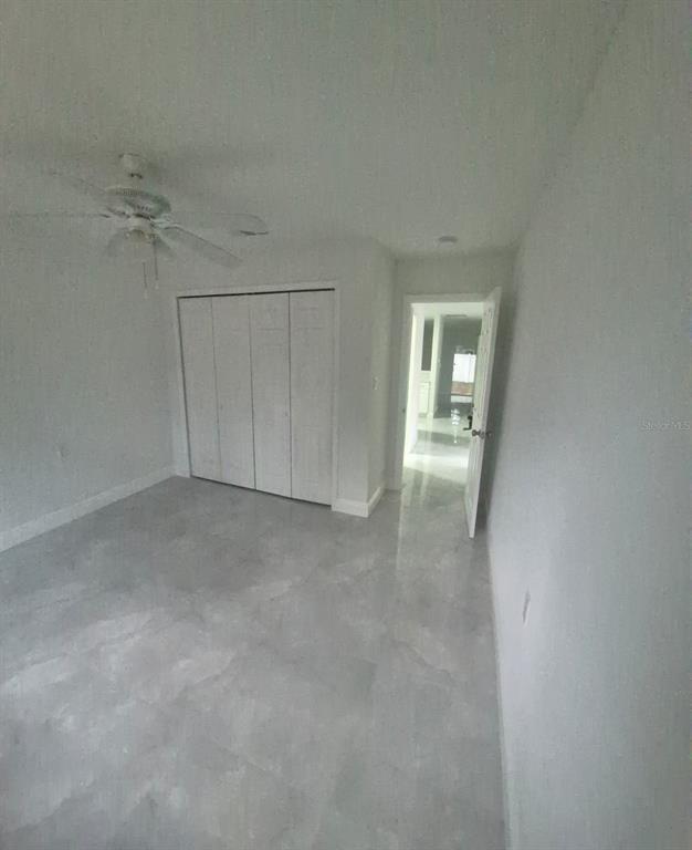 Building Photo - 7128 Oakwood Dr