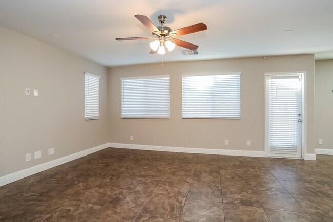 Building Photo - 10811 Cather Ave