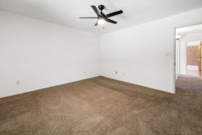 Building Photo - NEW MOVE-IN SPECIAL! Vibrant Home Off Rode...