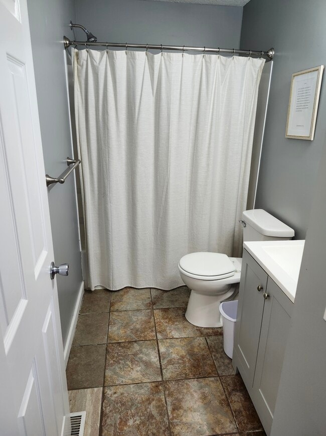 Building Photo - 7211 Camden Ave N