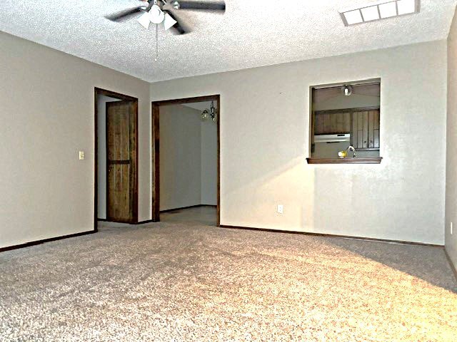 Building Photo - 2411 SW 90th St