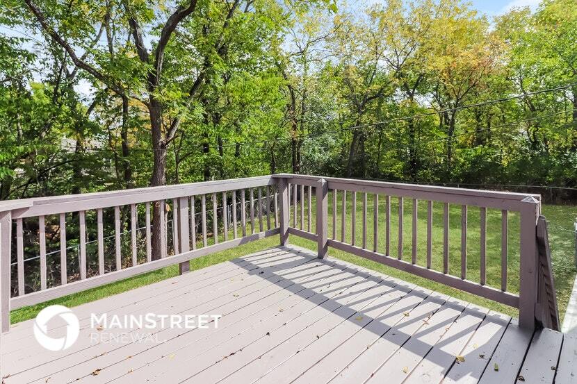 Building Photo - 15505 Vicie Ave