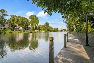 Building Photo - Furnished Pet-Friendly 30-Day Extended Stay Riverfront Condo