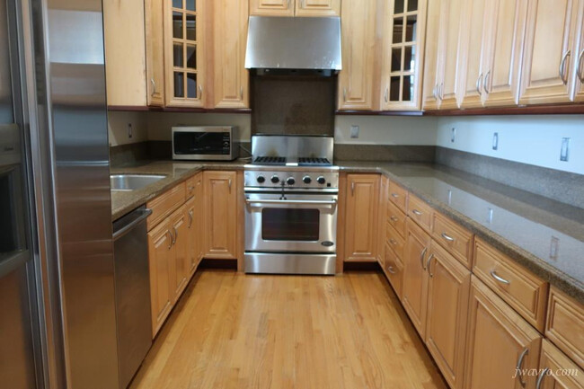 Primary Photo - 4509 25th St