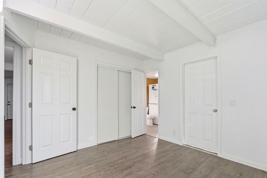 Building Photo - 10311 Ryan St