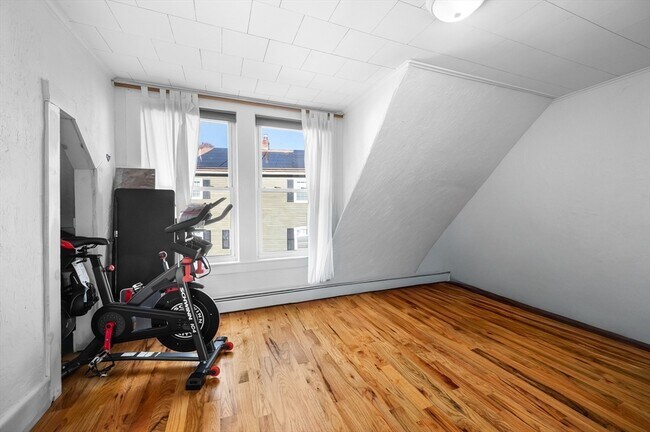 Building Photo - 7 Leonard St