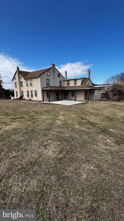 Building Photo - 135 Hoffmansville Rd