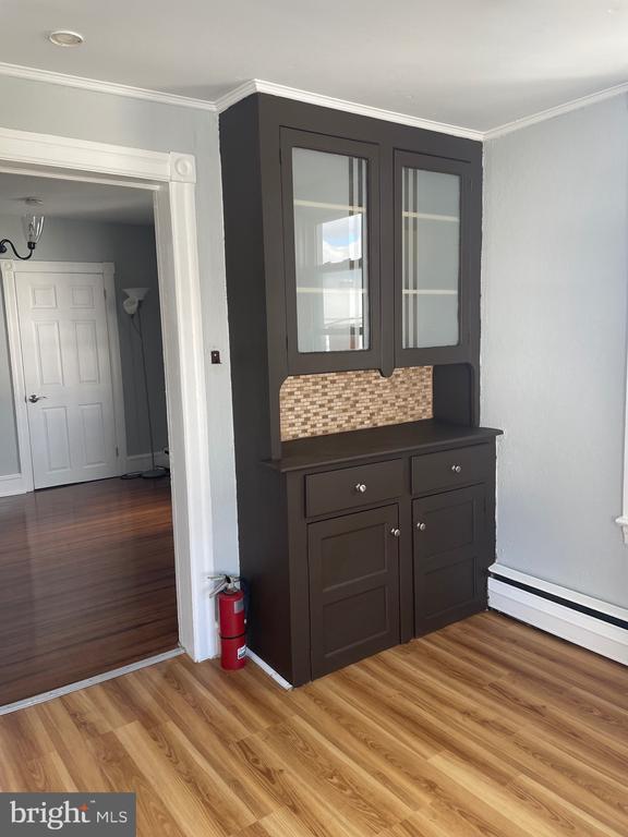 Building Photo - 115 Oakland Ave