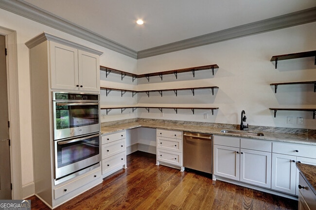 Building Photo - 1178 Chambord Way NE