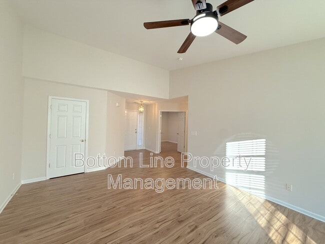 Building Photo - 7004 Paddle Wheel Ln