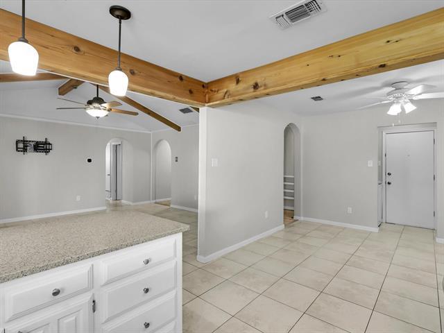 Building Photo - 2309 Norwich Ct