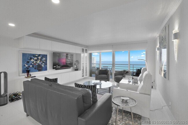 Building Photo - 4101 N Ocean Blvd