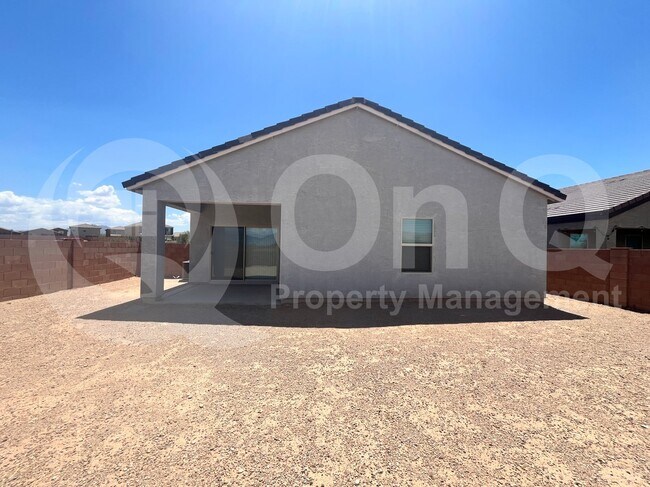 Building Photo - 12885 E Russo Dr