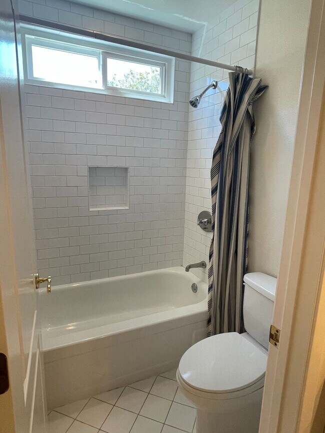 Building Photo - 3246 Medicine Bow Ct