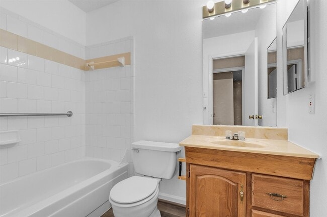 Building Photo - 4627 Hickorygate Dr