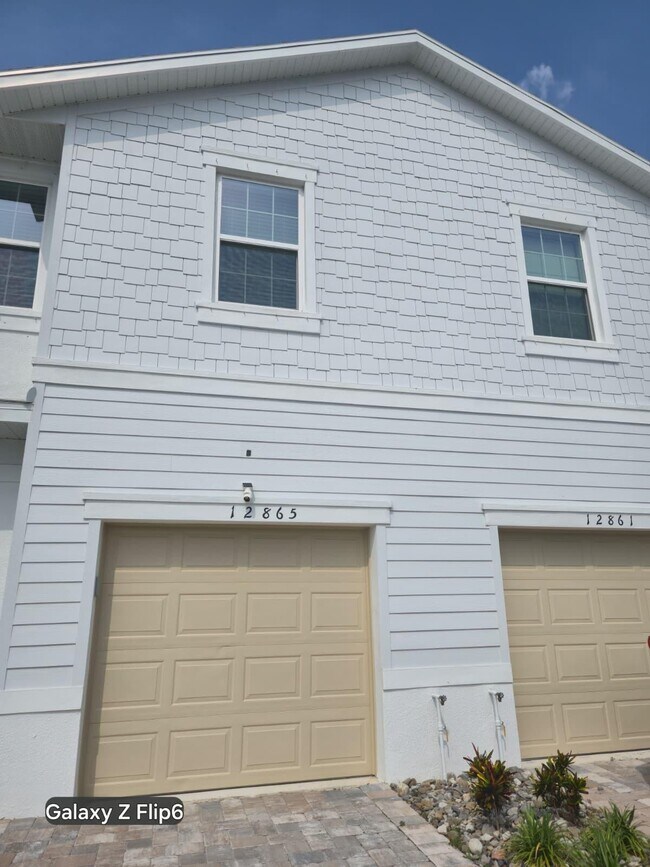Building Photo - 12865 SW Forli Wy