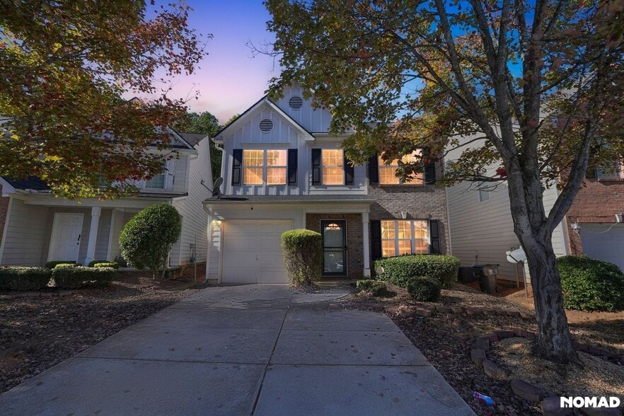 Primary Photo - 9465 Lakeview Rd