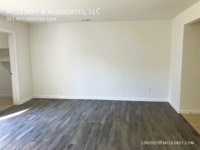 Building Photo - 841 Westminster Ln