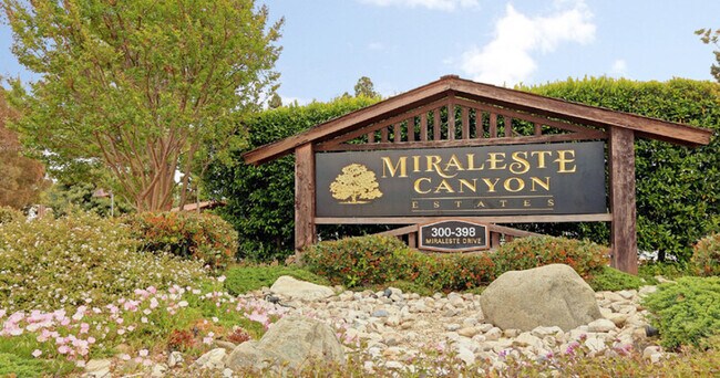 Primary Photo - 356 Miraleste Dr