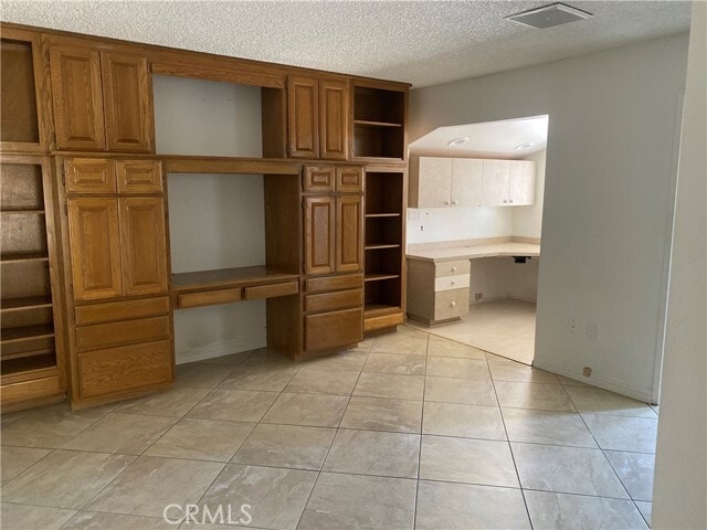 Building Photo - 72772 Skyward Way