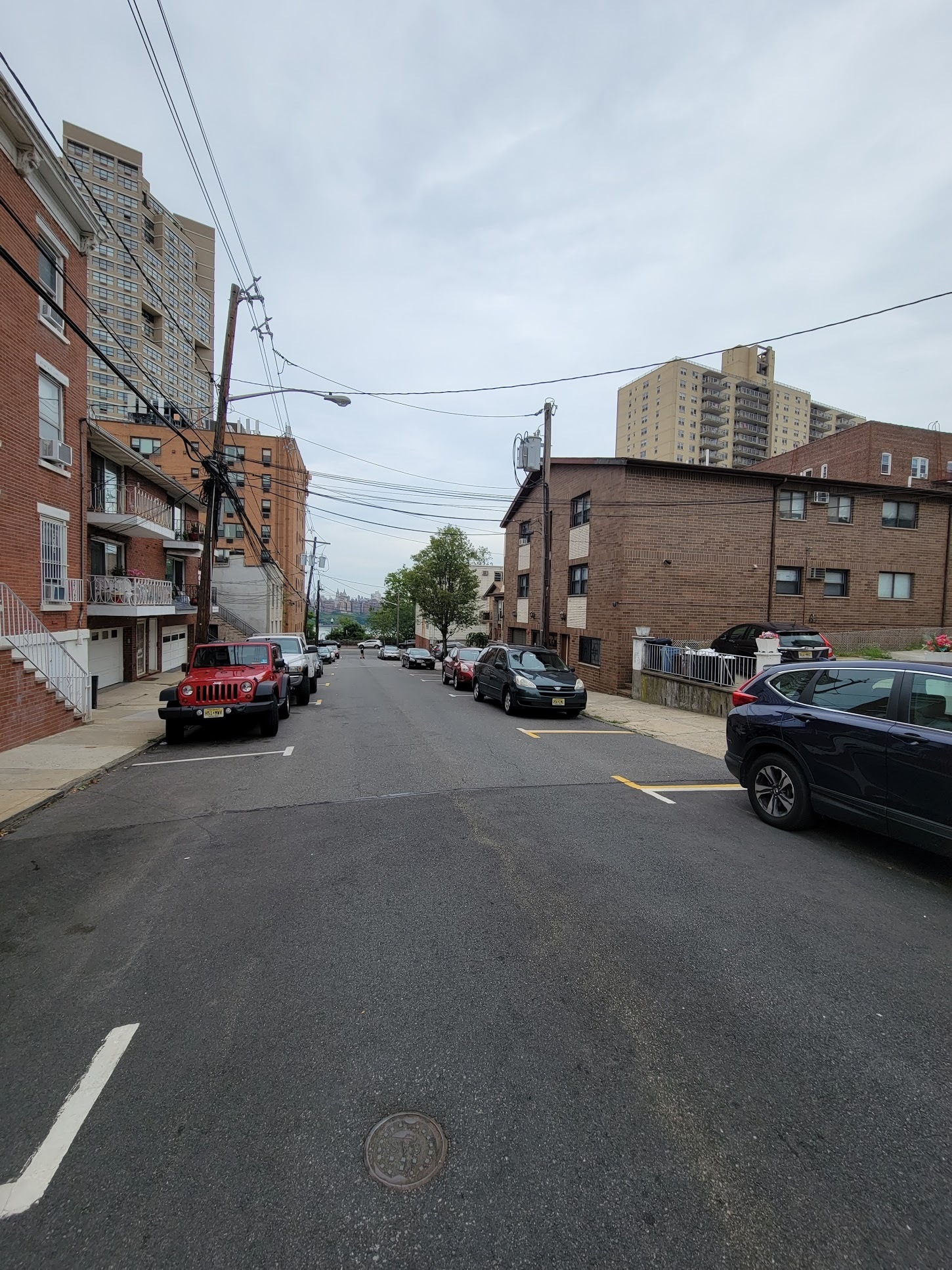 Building Photo - 17 68th St
